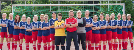 Das Damenteam des SSV Eichelhardt um Trainer Guido Leis. (Foto: SSV Eichelhardt) 