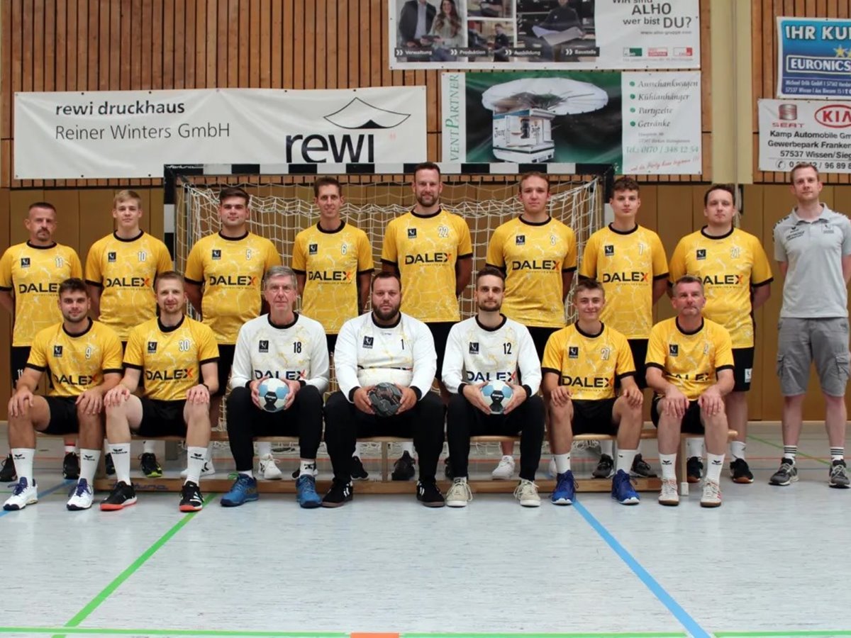 Das Team nach dem erfolgreichen Auswrts-Spieltag (Foto: Verein)