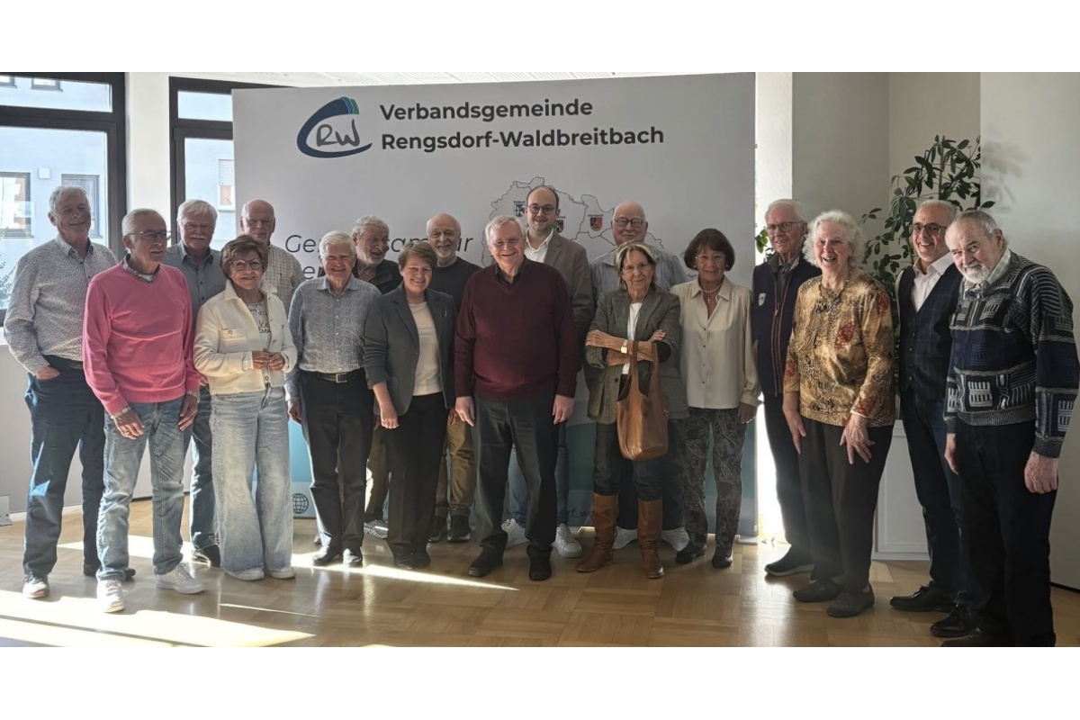 Senioren Union zu Beusch bei B�rgermeister Pierre Fischer (Foto: Lothar Hess)