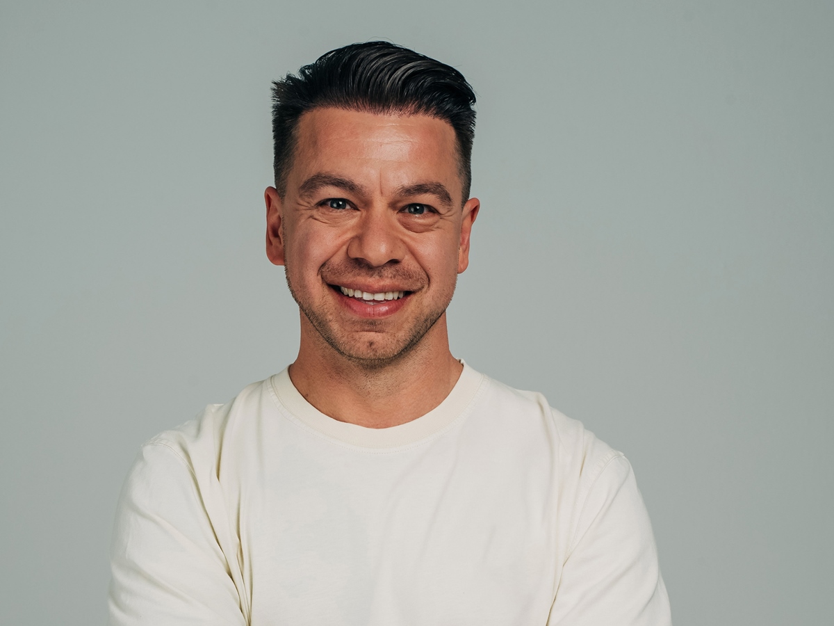 SWR3 Morningshow-Moderator Kemal Goga begleitet den Eistruck. (Foto: SWR3)