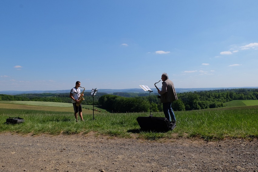 Proben unter freiem Himmel: Swing liegt in der Luft 