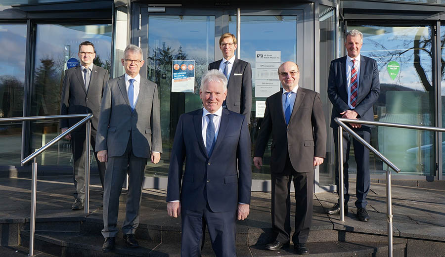 VR Bank Rhein-Mosel verabschiedet Vorstand Walter Schaub