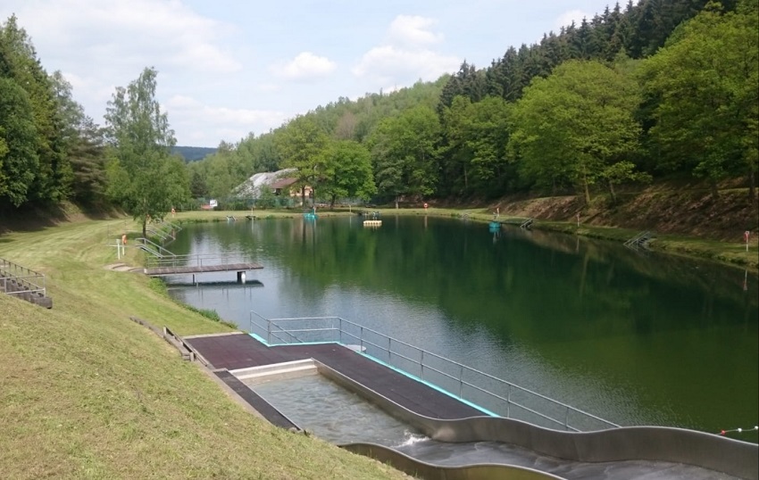 Freibad Schinderweiher ffnet am Samstag