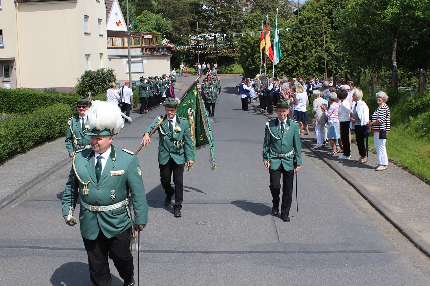 Schtzenumzug des SV Leuzbach-Bergenhausen (Archivfoto: Verein)