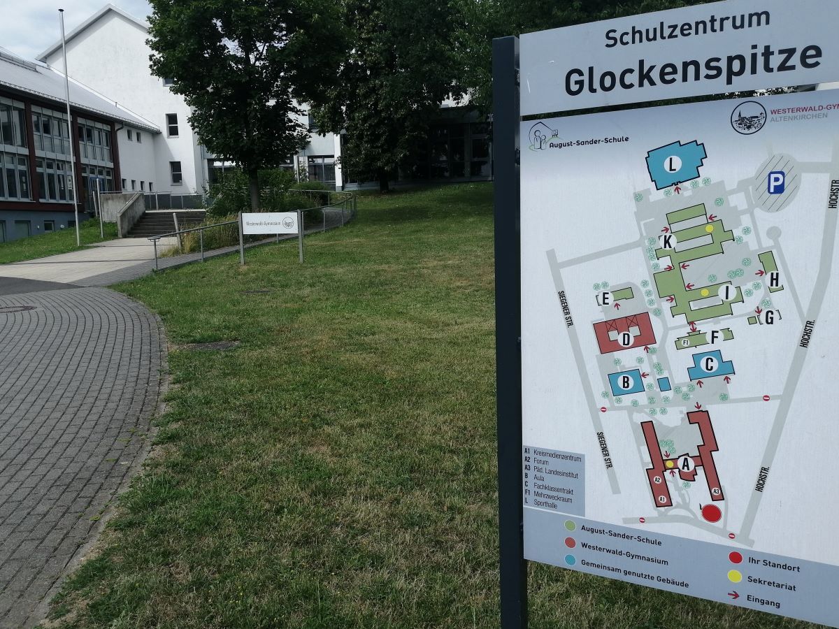 ber das Westerwald-Gymnasium und die August-Sander-Schule in Altenkirchen wacht der Kreis Altenkirchen auch als Trger. (Foto: Archiv vh)  
