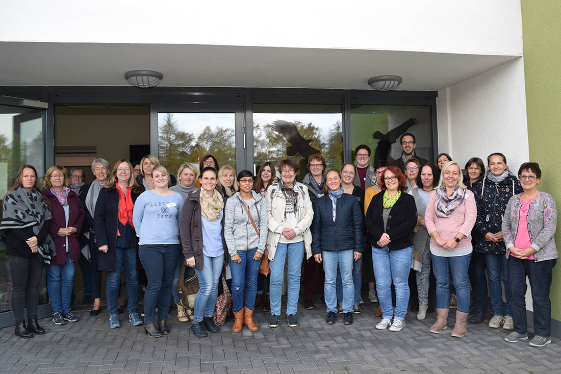 Ratsfrauen mit dem Referenten Matthias Blum. Foto: Kreisverwaltung