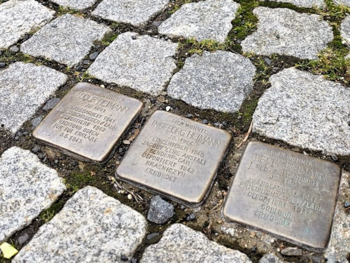 Shoah-Gedenktag in Montabaur: Ein stiller Gang zu den Stolpersteinen