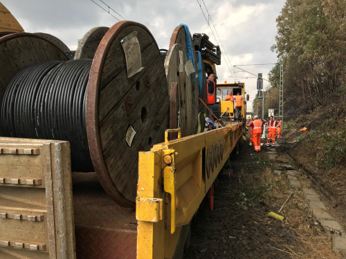 Die Reparaturarbeiten an der Bahnstrecke in Siegburg dauern an. (Foto: Deutsche Bahn) 