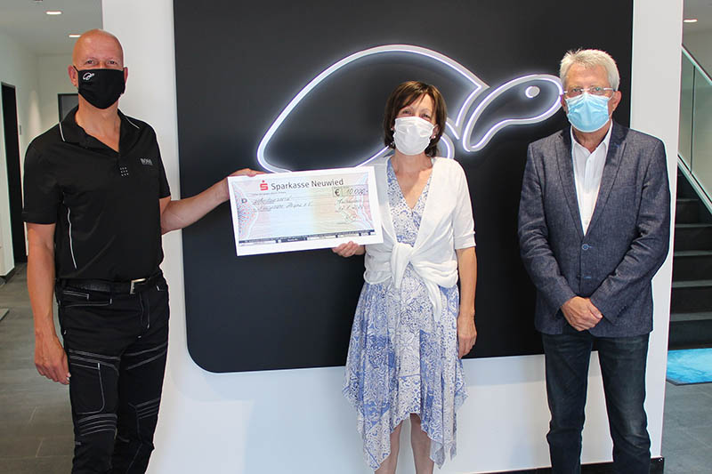 HB Protective Wear spendet 10.000 Euro an Neuwieder Hospiz