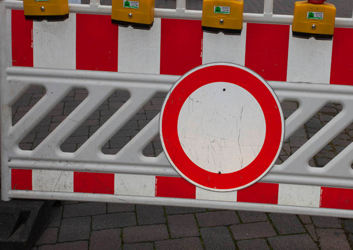 Kreisstrae 142 vorbergehend gesperrt: Jagd und Verkehrssicherungsmanahmen erfordern Umleitung