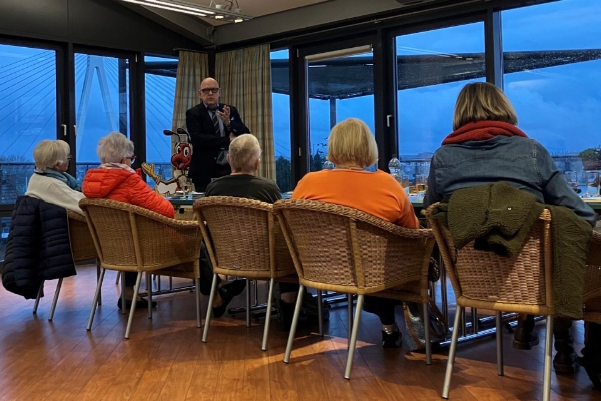 Stadtteilgespr�ch mit Experten Franz Obst (Foto: Julia Frericks)