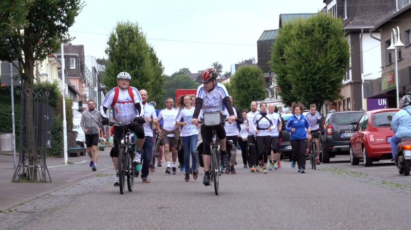 Friedenslauf wird zum Fest ber Lndergrenzen hinweg