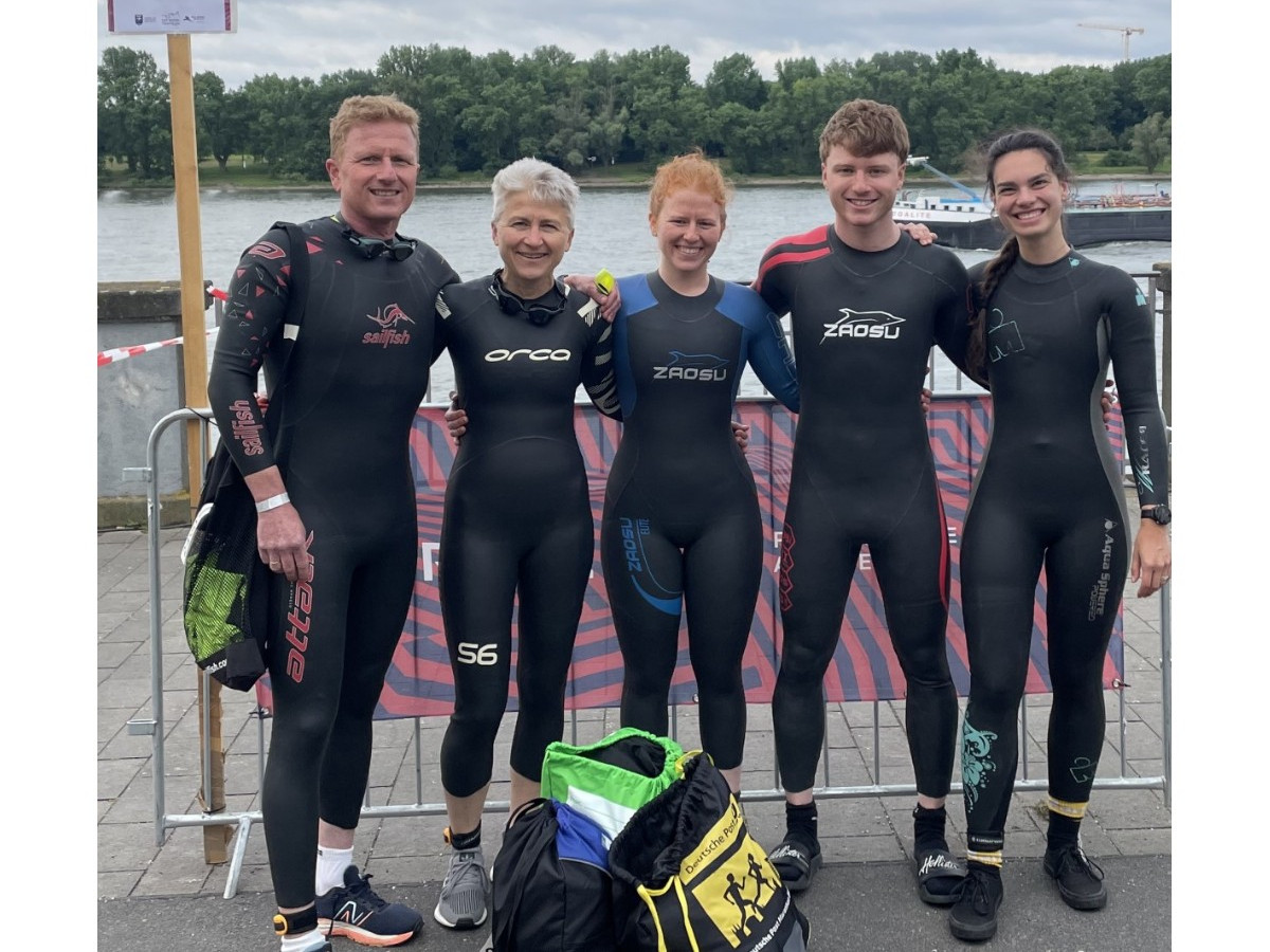Triathlon-Comeback in Bonn: Familie Hauser trotzt Wind und Wetter