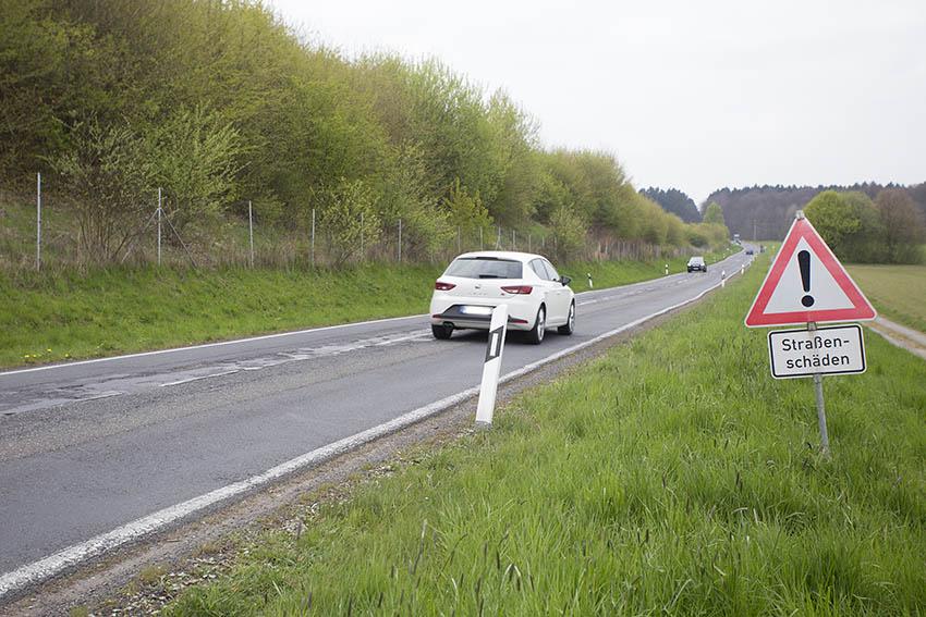 Die Steinstrae ist in einem sehr desolaten Zustand. Fotos: Wolfgang Tischler