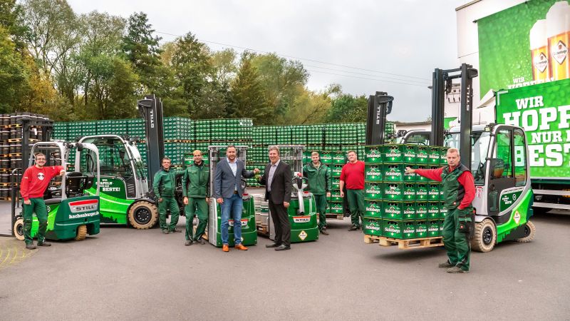 Elektrisch betriebene Gabelstapler im Fuhrpark der Westerwald-Brauerei. Foto: privat