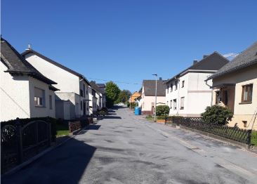 De Gartenstrae in Caan nach Fertigstellung (Foto: Ortsbrgermeister Caan)