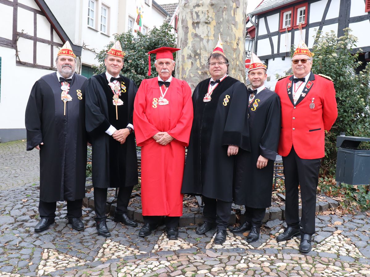 Das Hohe Gericht 2025 (von links): Andreas Schwager, Uwe Kochems, Werner Henneker, Hans-J�rgen Freund, J�rg Buchm�ller & Dieter Beschoner (Foto: Daniela Simon)