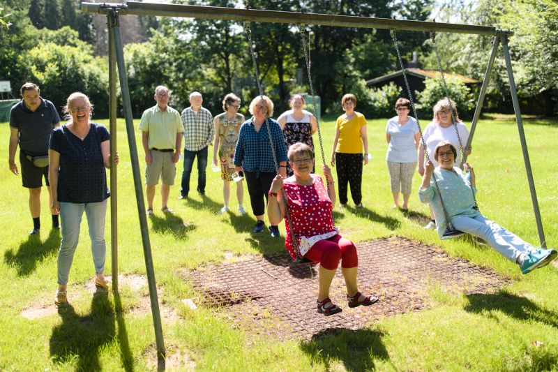 Whrend der Coronakrise besuchten die Klienten der Westerburger Tagesklinik das Evangelische Freizeitheim Dreifelden  und hatten viele Gelegenheiten, die Natur ums Heim und um Dreifelden zu erkunden. Fotos: Peter Bongard
 