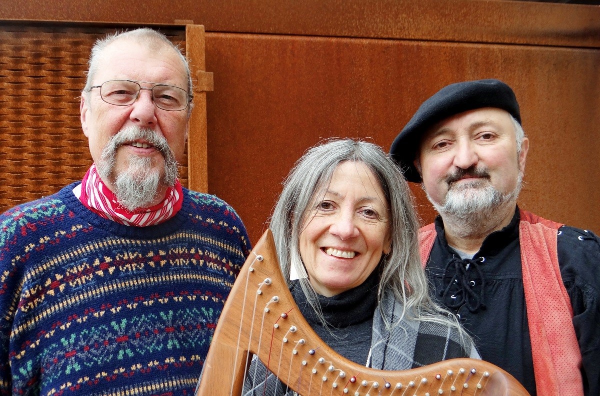 Das Team der Wller Vollmondnchte freut sich, zahlreiche Gste begren zu knnen. (Foto: Shamrock Duo und Rolf Henrici)
