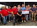 Whrend des Dart-Turniers in Horhausen werden 3.500 Euro fr wohlttigen Zweck gesammelt