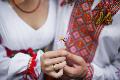 Fingerhut Akademie sammelt mit Folk-Gruppe fr ukrainische Kinder