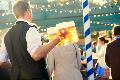 Erstes Oktoberfest in der Festhalle Wallmenroth