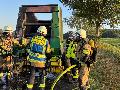 Ballenpresse bei Rott ger�t in Brand