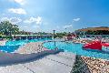 Freibad �ffnet und Familienbereich begeistert: Sommerbeginn in der Deichwelle in Neuwied