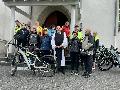 Pedale, Pfeiler und Perlen der Romanik: gelungene Premiere der E-Bike-Kirchentour