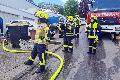 Heckenbrand in Willroth - Feuerwehr Pleckhausen war schnell an der Einsatzstelle 