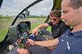 Fliegende Kontrolleure: Noah Bach und Niclas Hauffe behalten die Westerw�lder Energienetze im Auge