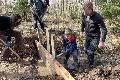 Gelungene Mitmach-Aktion im Nauberg: Wasserrckhalt im Wald strken