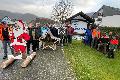 Robacher Rentner verschnern das Dorf zur Adventszeit