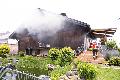 Feuerwehr rettet Dackel aus brennendem Haus in Linkenbach