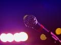 Slam-Poet Bas Bttcher begeistert am Westerwald-Gymnasium
