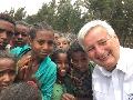 Reiner Meutsch schenkt Kindern in Äthiopien Hoffnung
