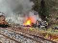 Hochwertiges Wohnmobil in Kasbach-Ohlenberg stand in Flammen