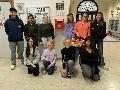Werner-Heisenberg-Gymnasium erh�lt Defibrillator und Erste-Hilfe-Ausr�stung
