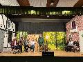 Brillante Premiere der Theatergruppe Robach mit "Wahllos schlgt das Schicksal zu"