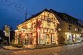 Neue Weihnachtsbeleuchtung für Tourist-Information Waldbreitbach 