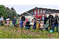 Bl�hende Vielfalt: Bellingens Kindergarten "Ratz-Fatz" wird erste Kr�uterwind-Kita im Westerwald