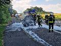 Brennender Pkw sorgt f�r Sperrung der L307 bei Vielbach