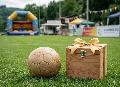 Benefiz-Wochenende in Hamm/Sieg: Charity XI gegen Cosmos Koblenz f�r Kinder