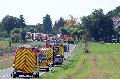 Groaufgebot der Feuerwehren: Feld und Traktor brannten in Berod