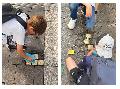 Kinzing-Schule reinigt Stolpersteine als Zeichen gegen das Vergessen