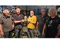 Neue Bronzeglocke f�r die alte Freudenberger Turmuhr gegossen