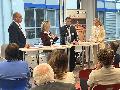 Podiumsdiskussion in Dernbach: Schule und Wirtschaft m�ssen kooperieren