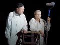 Theater Lahnstein: Skurrile Reise mit Figuren und Musik