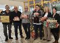 F�rderverein beschert Altenheim Niederfischbach mit Weihnachtsgeschenken