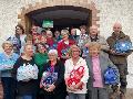 Rotary Club Neuwied-Andernach spendet 390 Weihnachtstten fr Kinder